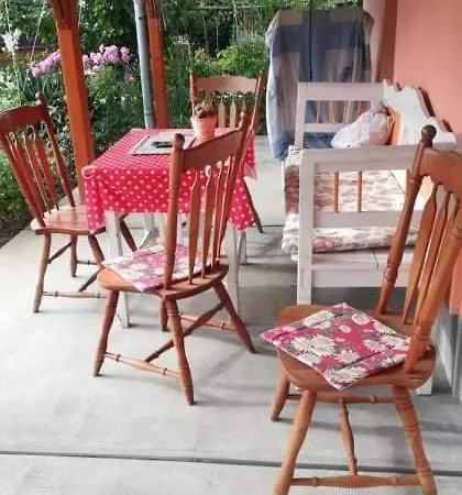 Nagymama Hazikoja Apartament *