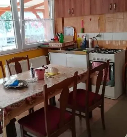 Apartment Nagymama Hazikoja Tiszasas
