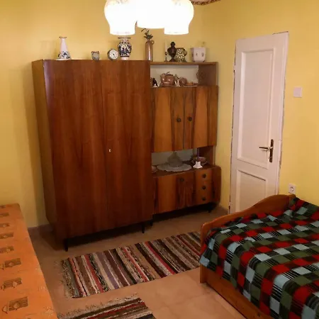 Nagymama Hazikoja Apartment Tiszasas